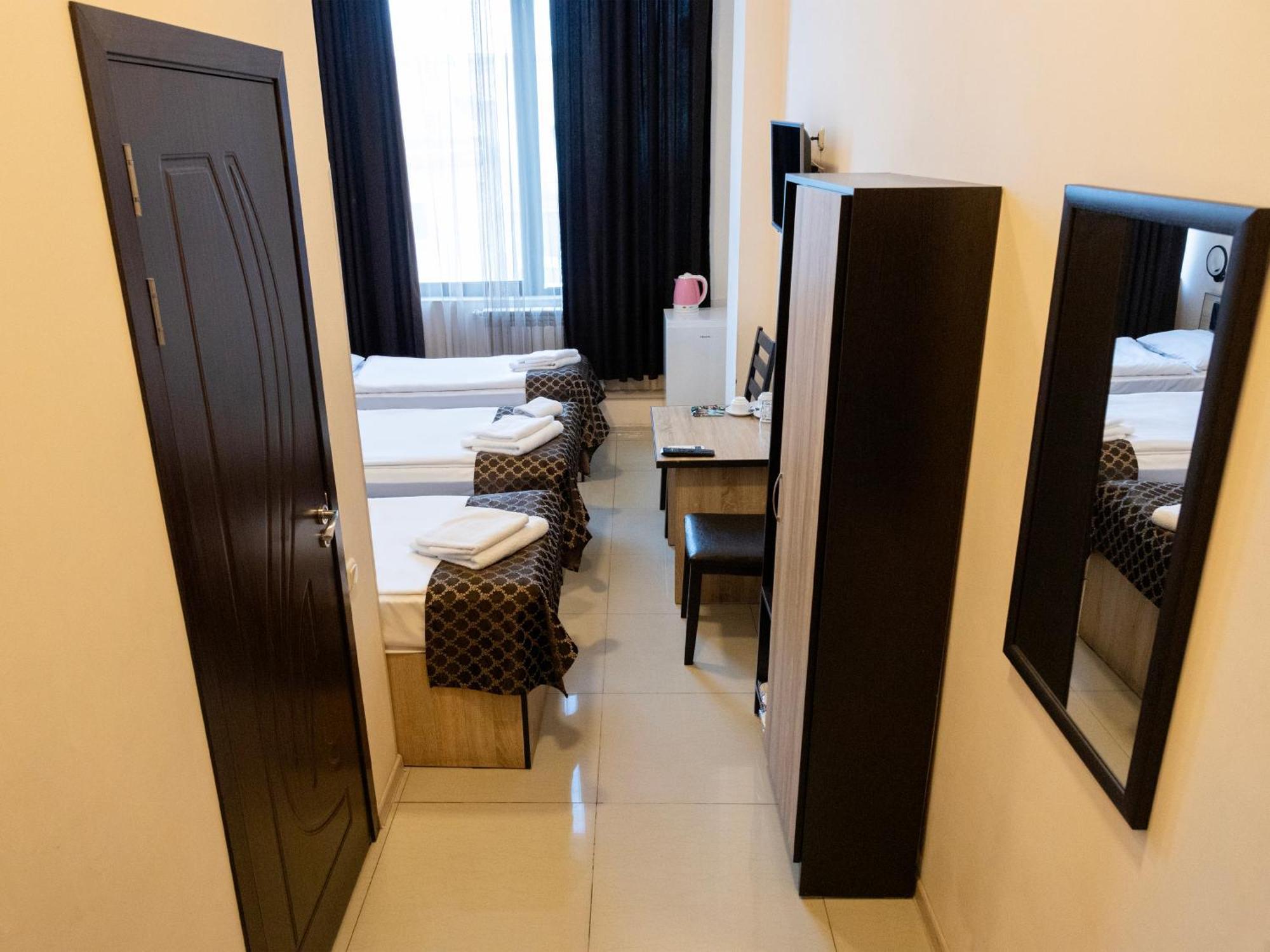 Comfort Hotel Jerevan Eksteriør billede