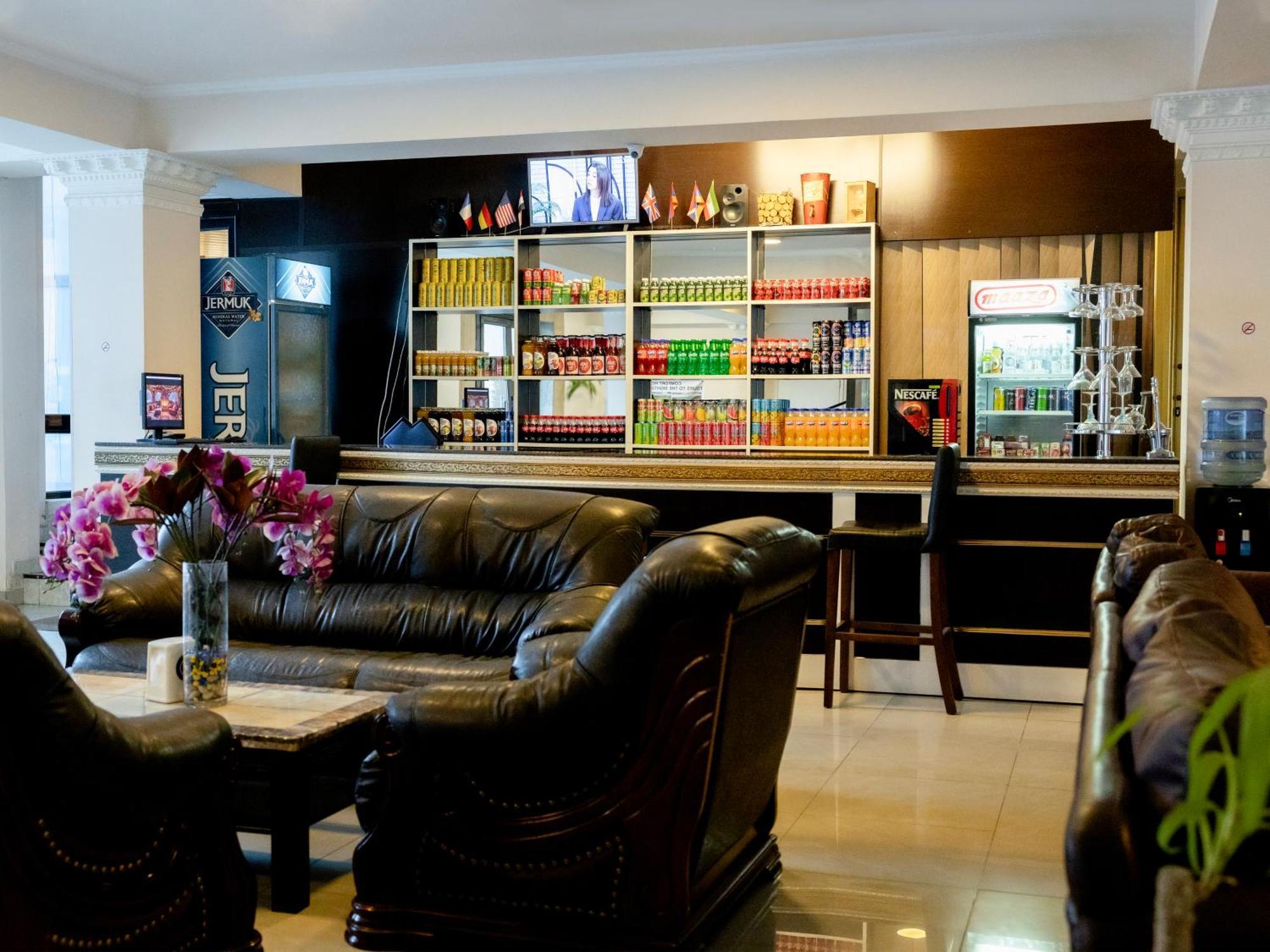 Comfort Hotel Jerevan Eksteriør billede