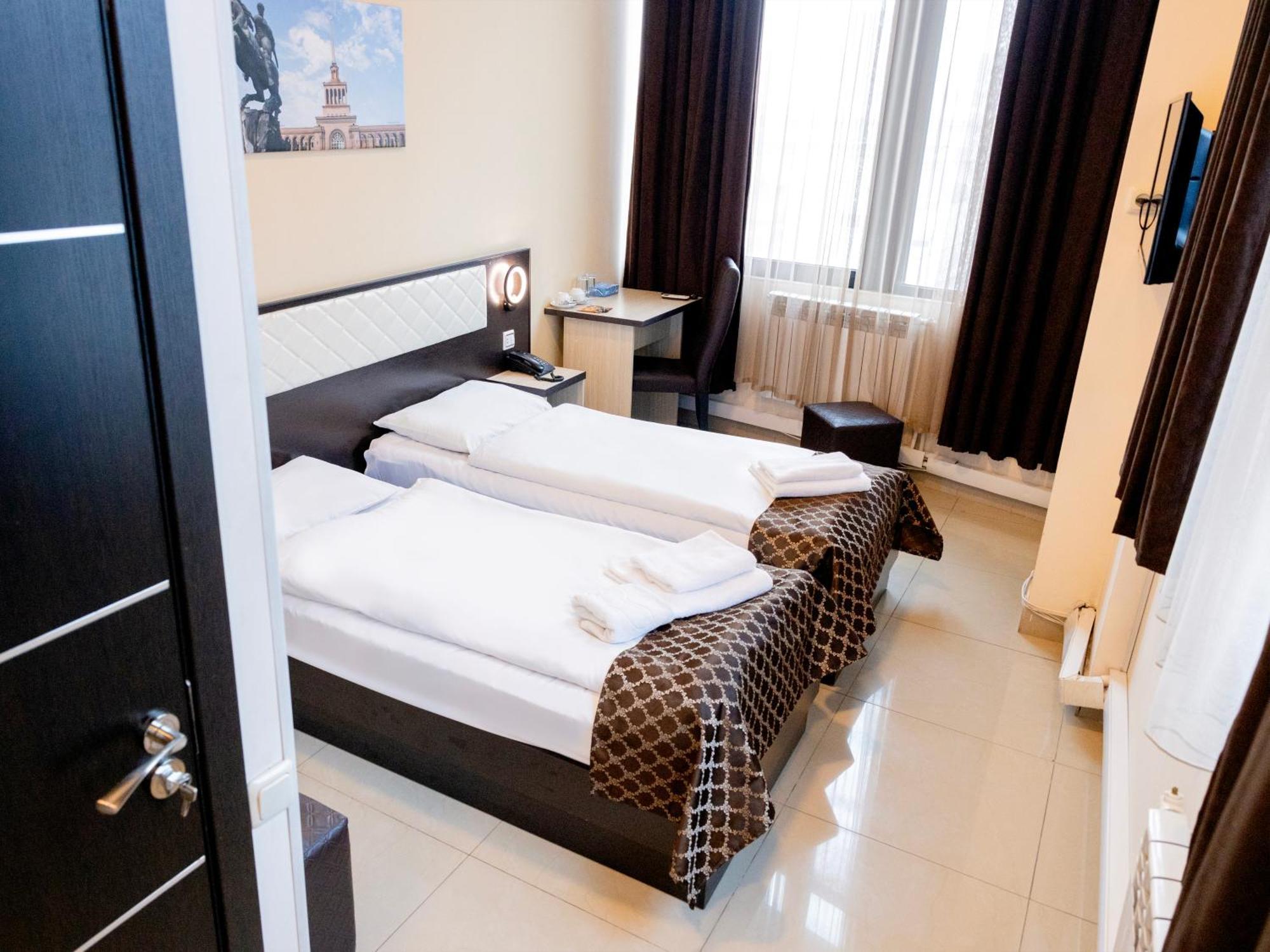 Comfort Hotel Jerevan Eksteriør billede